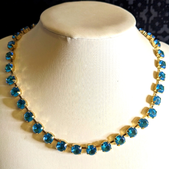Lab-created Swiss Blue Topaz 2 Carat Necklace & Earrings in 14K Gold Plated - Picture 4 of 8